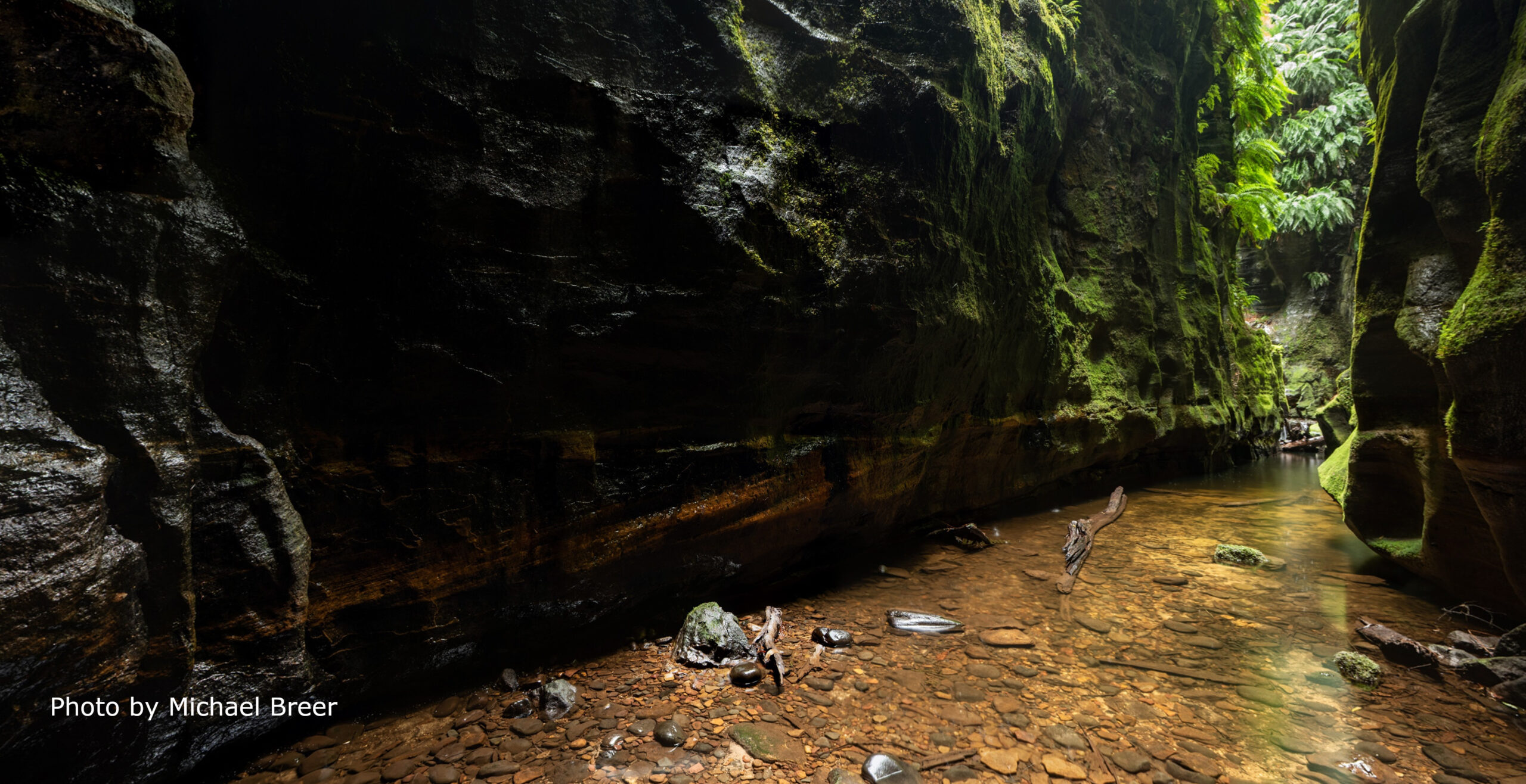 A little river between Claustral Canyon walls photographed by Michael Breer will be turned to Virtual Reality experience